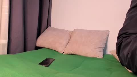 Snapshot of arturguy01 chatting on 12, 3, 2025 arturguy01 online show from 12, 3, 2025