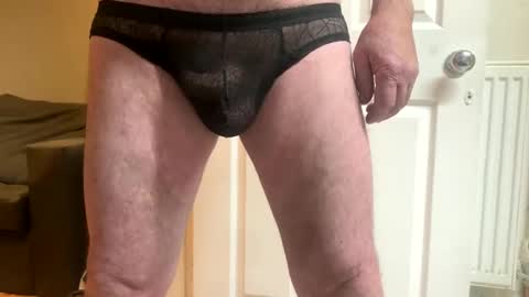 Snapshot of arty823658 chatting on 2, 1, 2025 arty823658 online show from 2, 1, 2025