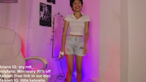 Snapshot of ary_and_kel chatting on 26, 1, 2025 Ariana and Kelsieh online show from 26, 1, 2025