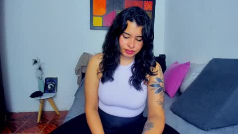 Arya Miller online show from 24, 2, 2025