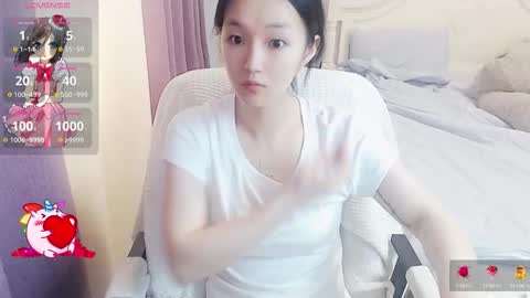 Lily online show from 14, 10, 2025