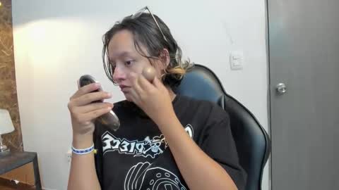 AsamiHattori  online show from 25, 10, 2025