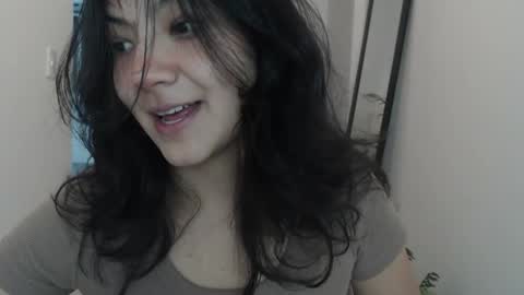 Snapshot of asaray_t chatting on 5, 3, 2026 Saray online show from 5, 3, 2026