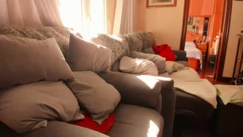 Troy online show from 15, 2, 2025