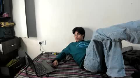 Snapshot of ash2730 chatting on 1, 2, 2025 ash2730 online show from 1, 2, 2025