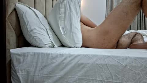 ash_king21 online show from 4, 2, 2025
