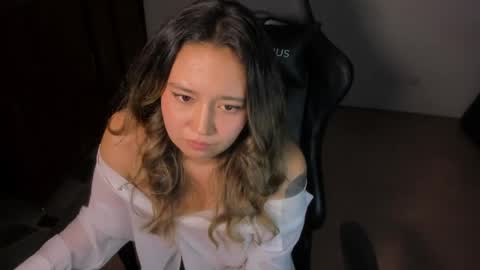 ash_smith1 online show from 3, 6, 2026