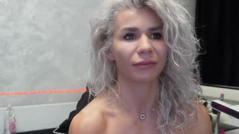 Snapshot of ashadevon_fit chatting on 26, 12, 2024 Asha online show from 26, 12, 2024