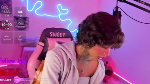 AshantiINDEPENDENT MODEL online show from 26, 9, 2025