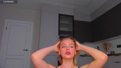 your pretty Ashley online show from 2, 12, 2024