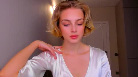 your pretty Ashley online show from 22, 2, 2025