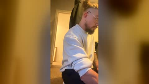 ashdrewery01519813 online show from 16, 12, 2025