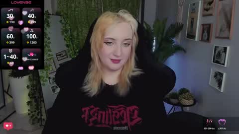 AshleyAshe  online show from 24, 5, 2026