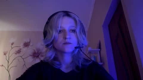 July online show from 15, 12, 2025