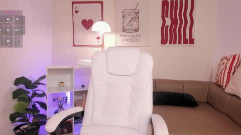   online show from 13, 5, 2026