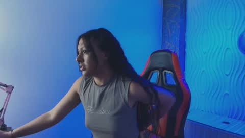 Snapshot of ashley17_ chatting on 2, 12, 2025 ashley17_ online show from 2, 12, 2025