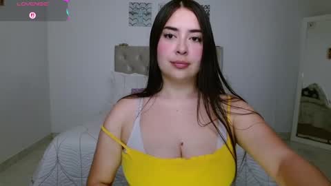 Snapshot of ashley33_ chatting on 12, 9, 2025 Ashley online show from 12, 9, 2025