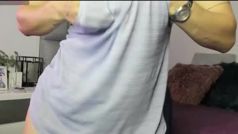 Snapshot of ashley_120 chatting on 6, 2, 2026 Carolina online show from 6, 2, 2026