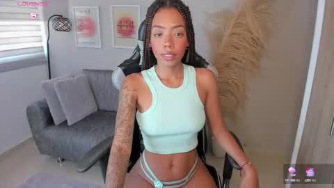 Snapshot of ashley_23a chatting on 25, 10, 2025 A S H L E Y online show from 25, 10, 2025