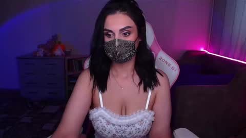 Snapshot of ashley__cooper__ chatting on 23, 2, 2025 Yasmina online show from 23, 2, 2025