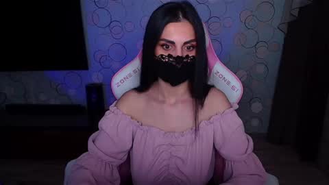   Yasmina   online show from 21, 3, 2026