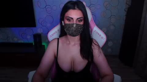 Snapshot of ashley__cooper__ chatting on 24, 6, 2026 Yasmina online show from 24, 6, 2026