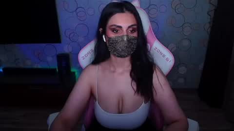 Snapshot of ashley__cooper__ chatting on 25, 6, 2026 Yasmina online show from 25, 6, 2026
