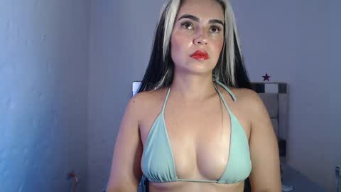 ashley__tylor online show from 6, 1, 2025