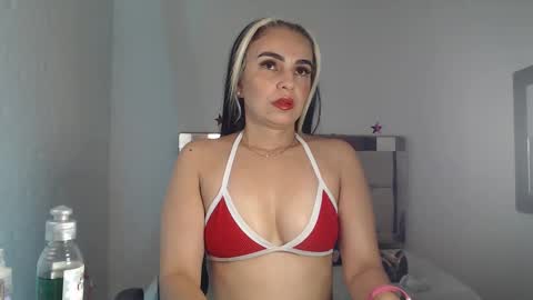 ashley__tylor online show from 10, 1, 2025