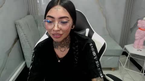 ashley_blum_v online show from 28, 11, 2025