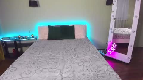 Alina online show from 6, 2, 2025