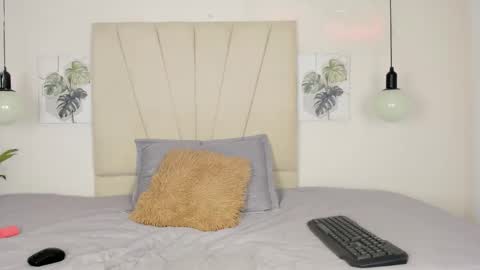 Ashley  online show from 10, 2, 2026