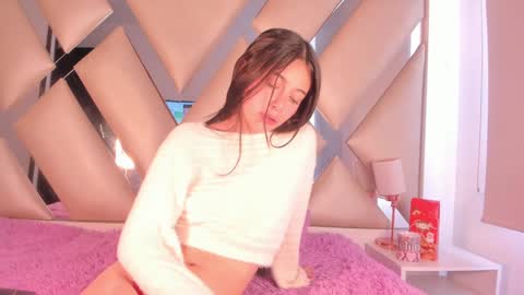 ashley_js online show from 10, 1, 2025