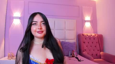 Snapshot of ashley_petit chatting on 24, 7, 2026 ashley_petit online show from 24, 7, 2026