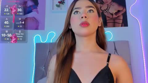 Snapshot of ashley_piinkk chatting on 2, 11, 2025 Ashley online show from 2, 11, 2025