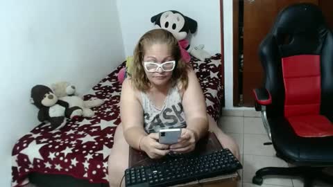Snapshot of ashley_pink11 chatting on 19, 9, 2025 ashley pink11 online show from 19, 9, 2025
