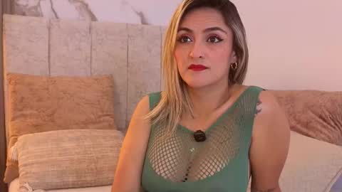 Camila online show from 16, 2, 2026