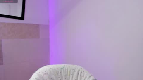 Snapshot of ashleybazan1 chatting on 4, 3, 2026 Ashley online show from 4, 3, 2026