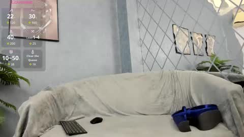 Ashley Brook online show from 10, 10, 2025