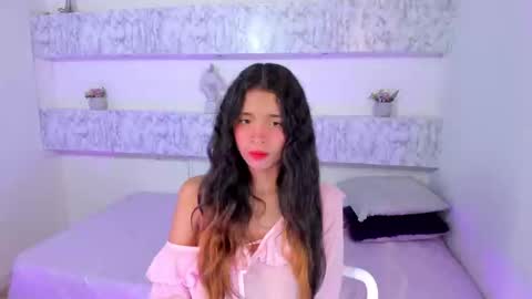 ashleycooper online show from 19, 2, 2025