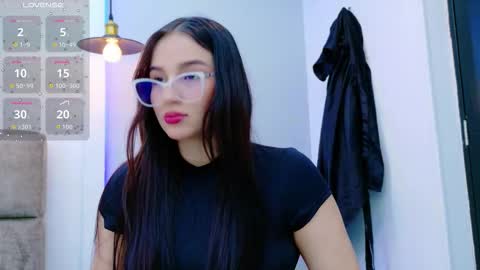 Ashley Evans online show from 13, 9, 2025