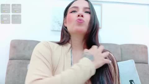 Ashley Evans online show from 10, 10, 2025