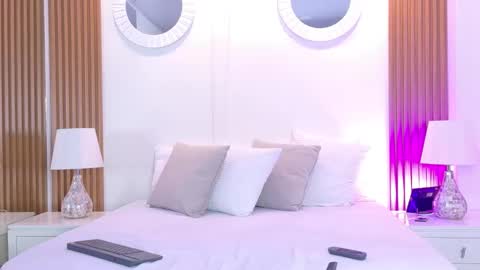 Ashley  online show from 30, 10, 2025