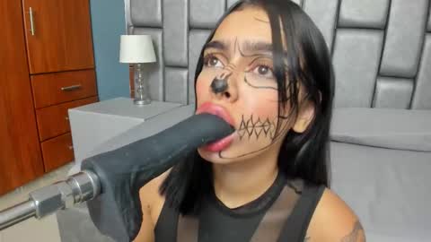 Snapshot of ashleyjonnees chatting on 19, 10, 2025 ASHLEY  My schedule 600 - 1400 GMT -5 online show from 19, 10, 2025
