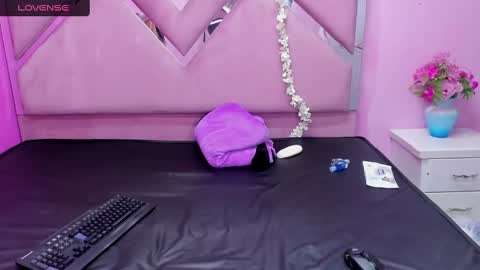 AshleyPrescott online show from 20, 1, 2025