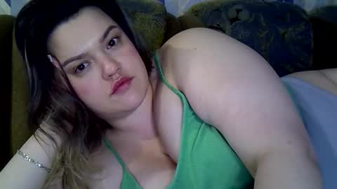 Snapshot of ashleyrosee_ chatting on 5, 11, 2025 Anite online show from 5, 11, 2025
