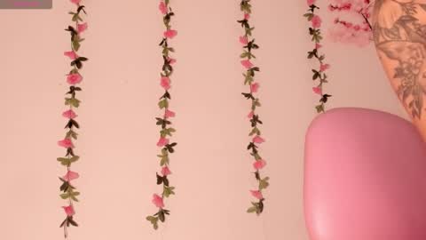 dahiana online show from 18, 2, 2026