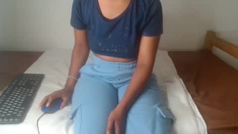 ashleyt255 online show from 23, 9, 2025