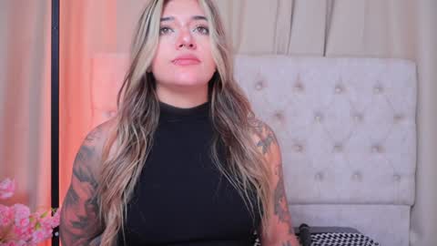 Ashley Lauren online show from 20, 12, 2024