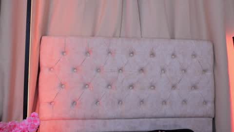 Ashley Lauren online show from 24, 12, 2024